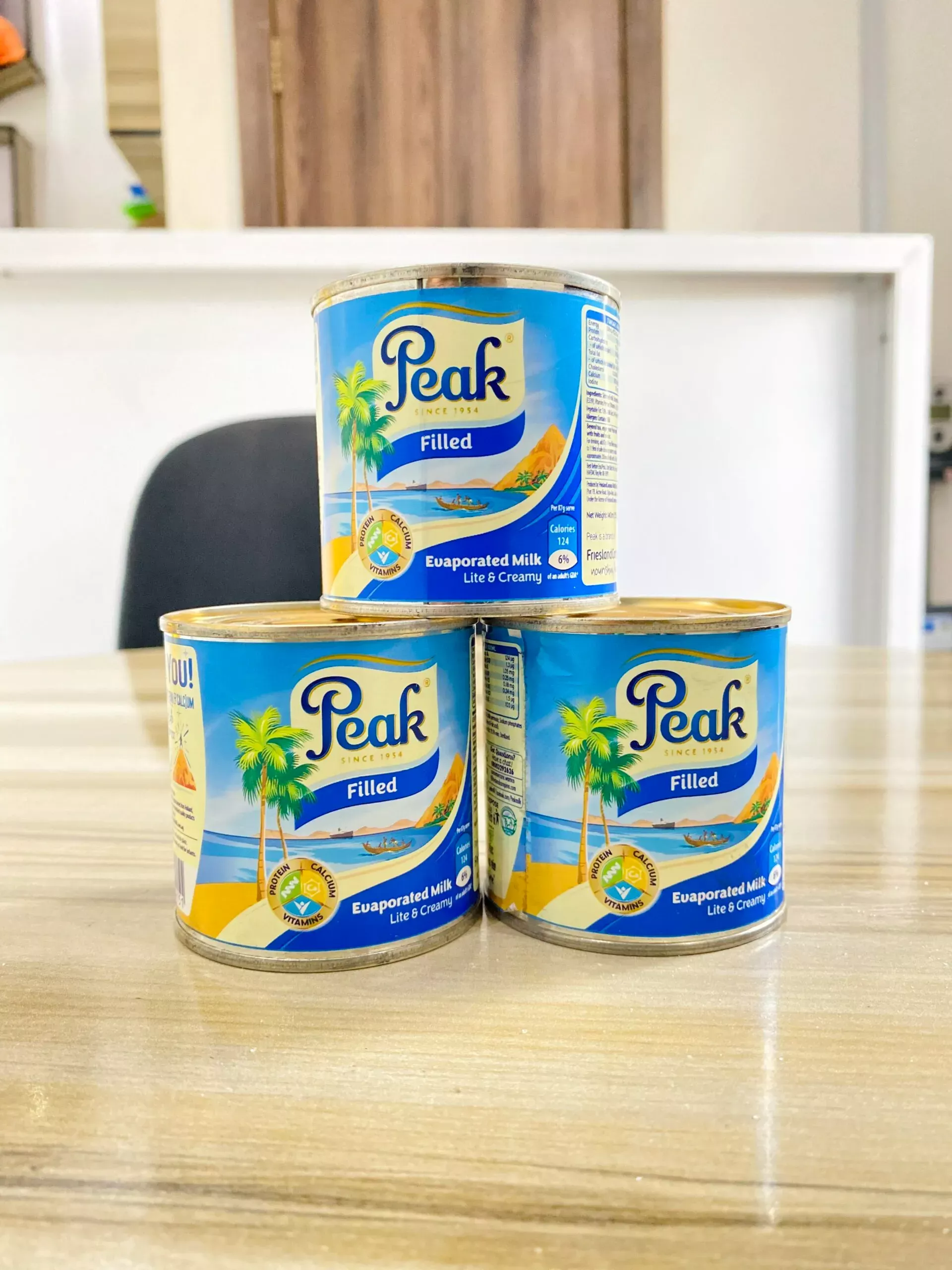 Peak Evaporated Tin Milk