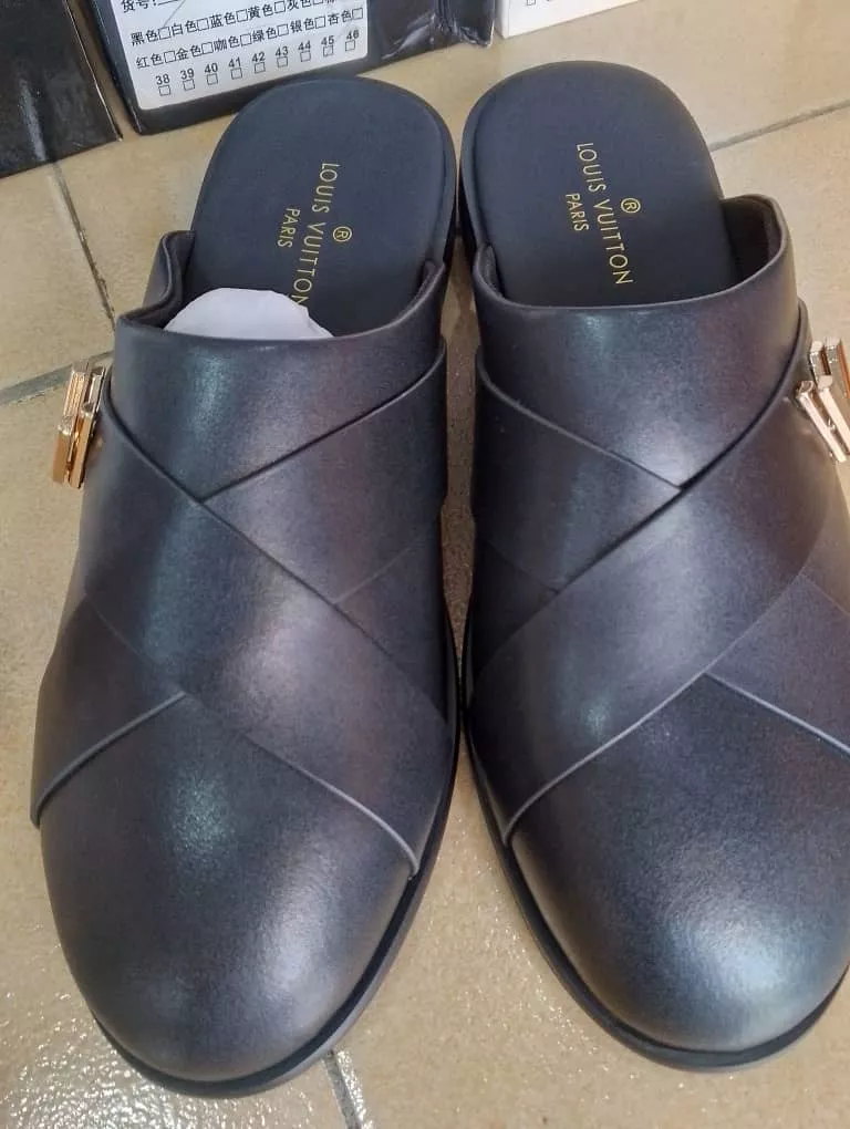 Louis Vuiton Half Shoe