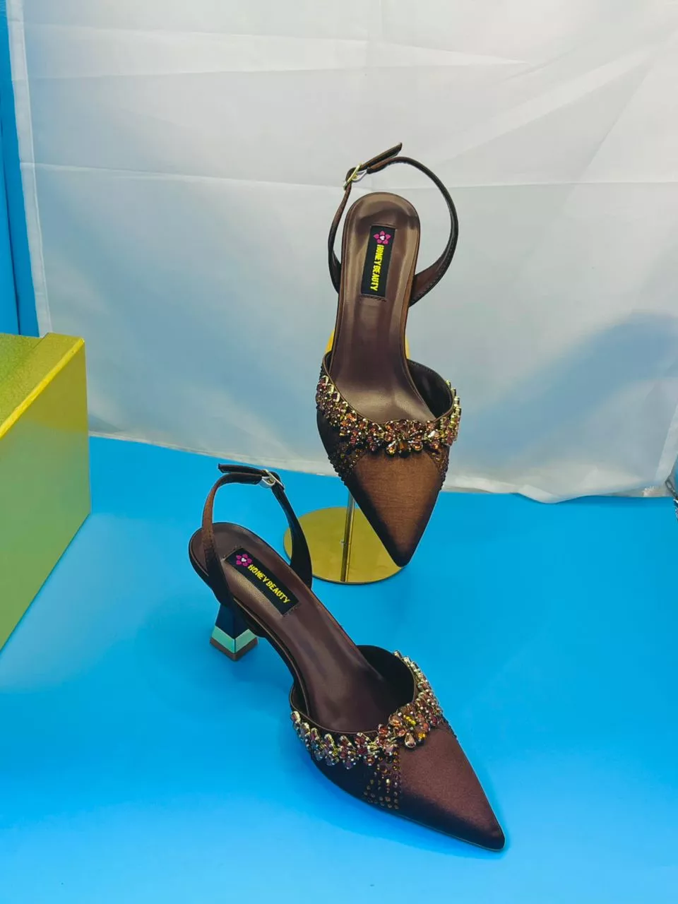 Honey Beauty Short Heels Shoe (Brown)