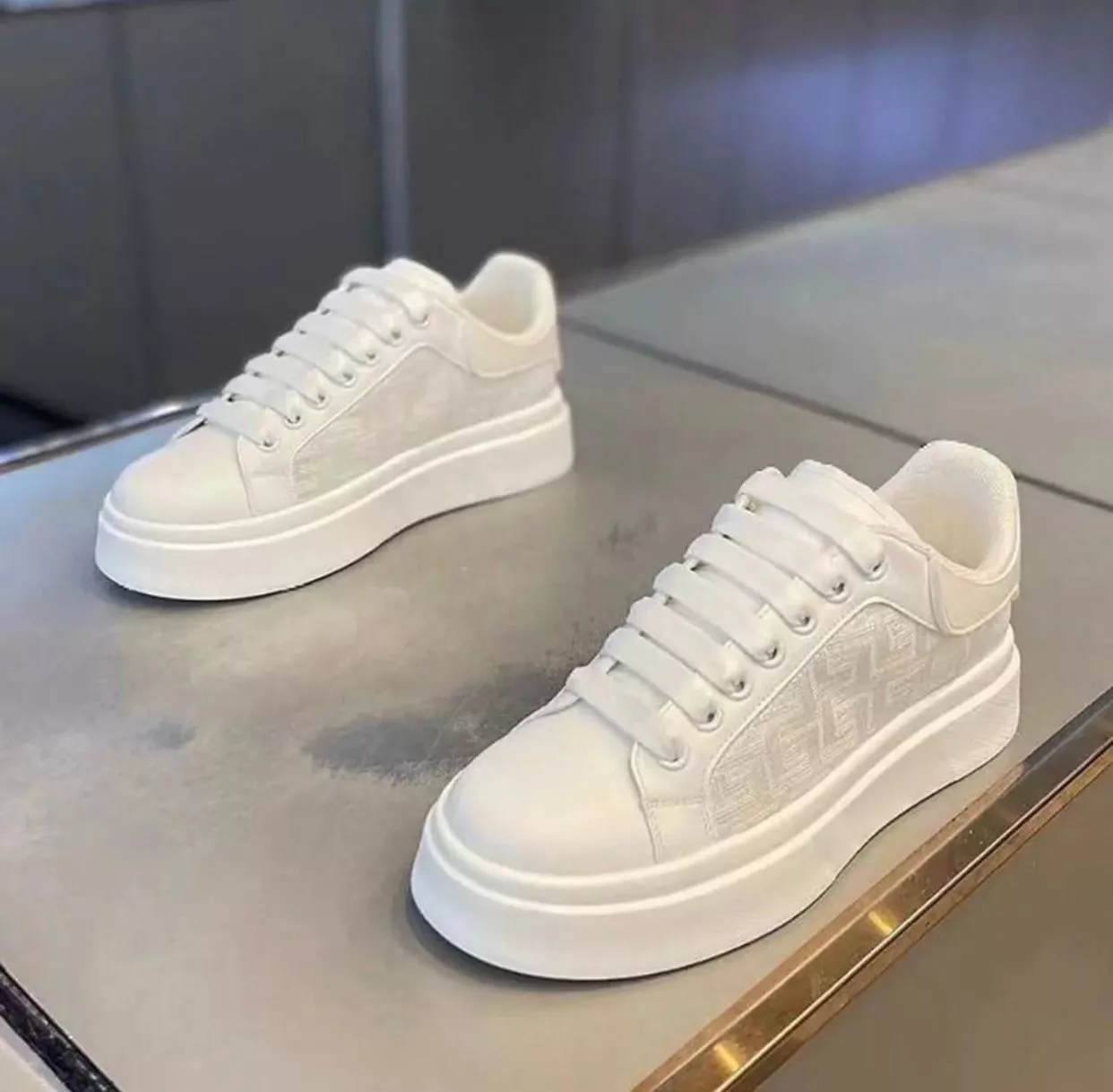 Unisex Fashion Sneakers