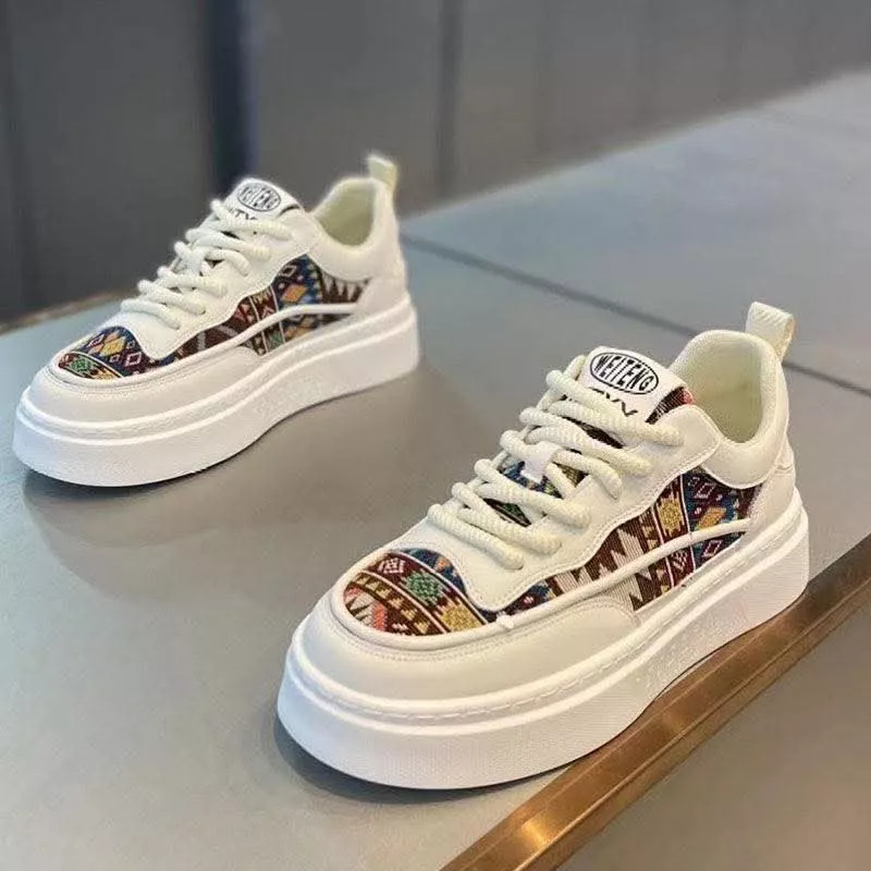 SUMMER MESH BREATHABLE HEIGHT ENHANCING MEN SHOES