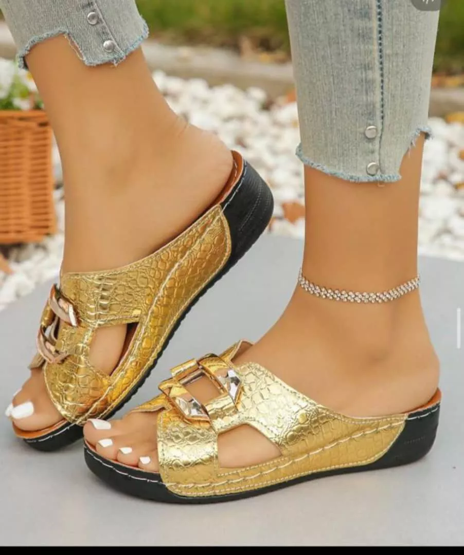 Chic Women’s Slip-On Wedge Sandals