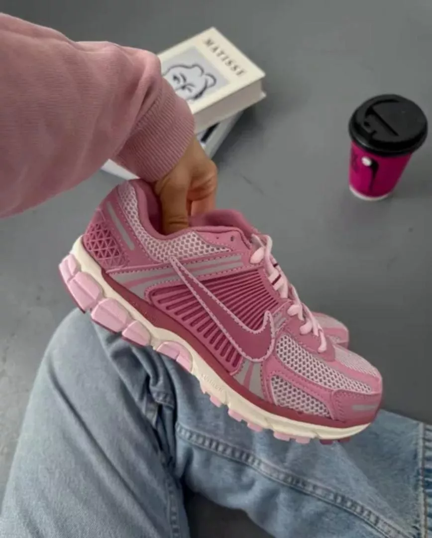 Nike Zoom Vomero 5 WMNS