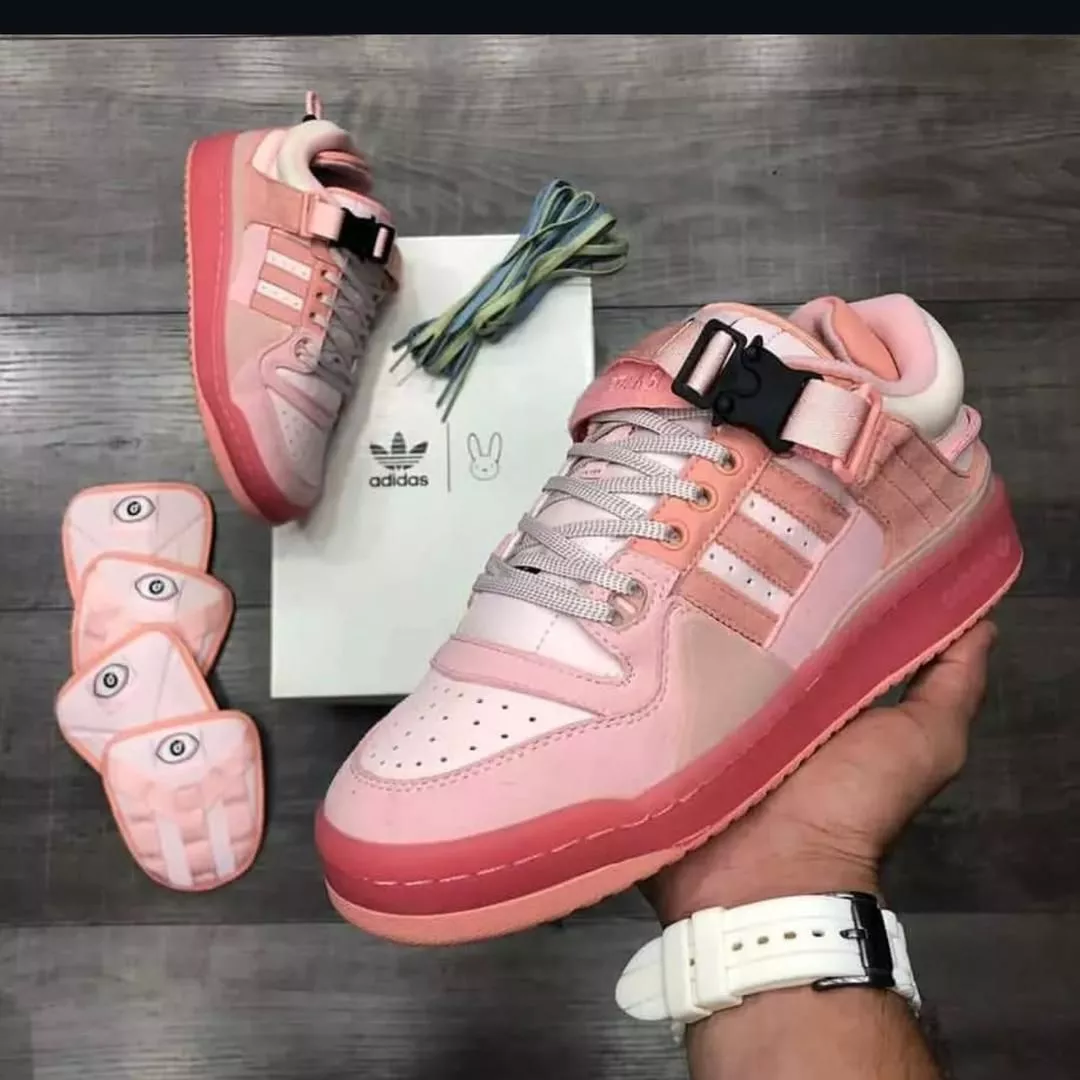 BAD BUNNY ADIDAS SNEAKER