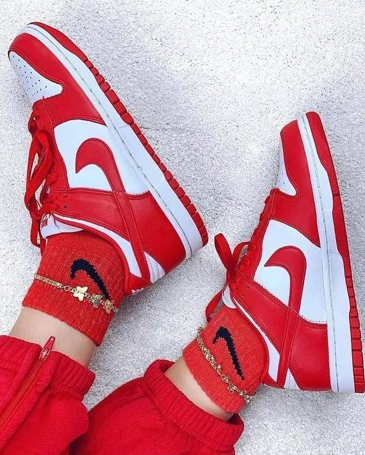 Nike Dunk Low Retro ‘University Red’