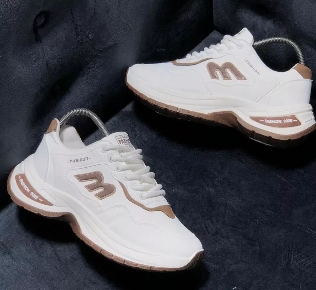 Fashion 2025 Unisex Sneakers