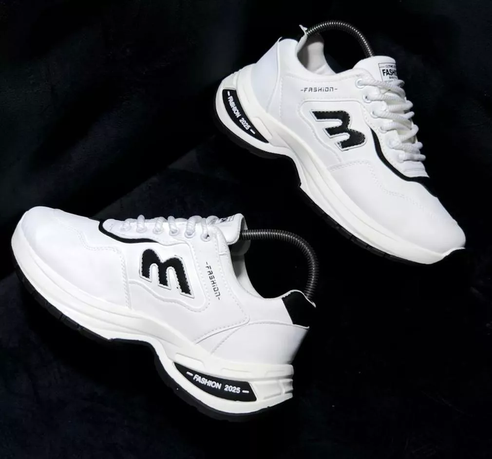 Fashion 2025 Unisex Sneakers