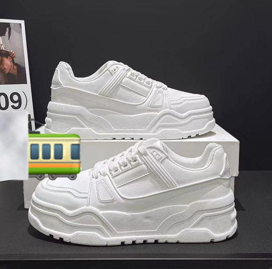 SALAXI Sneakers – White