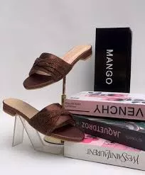 MANGO Slippers – Brown