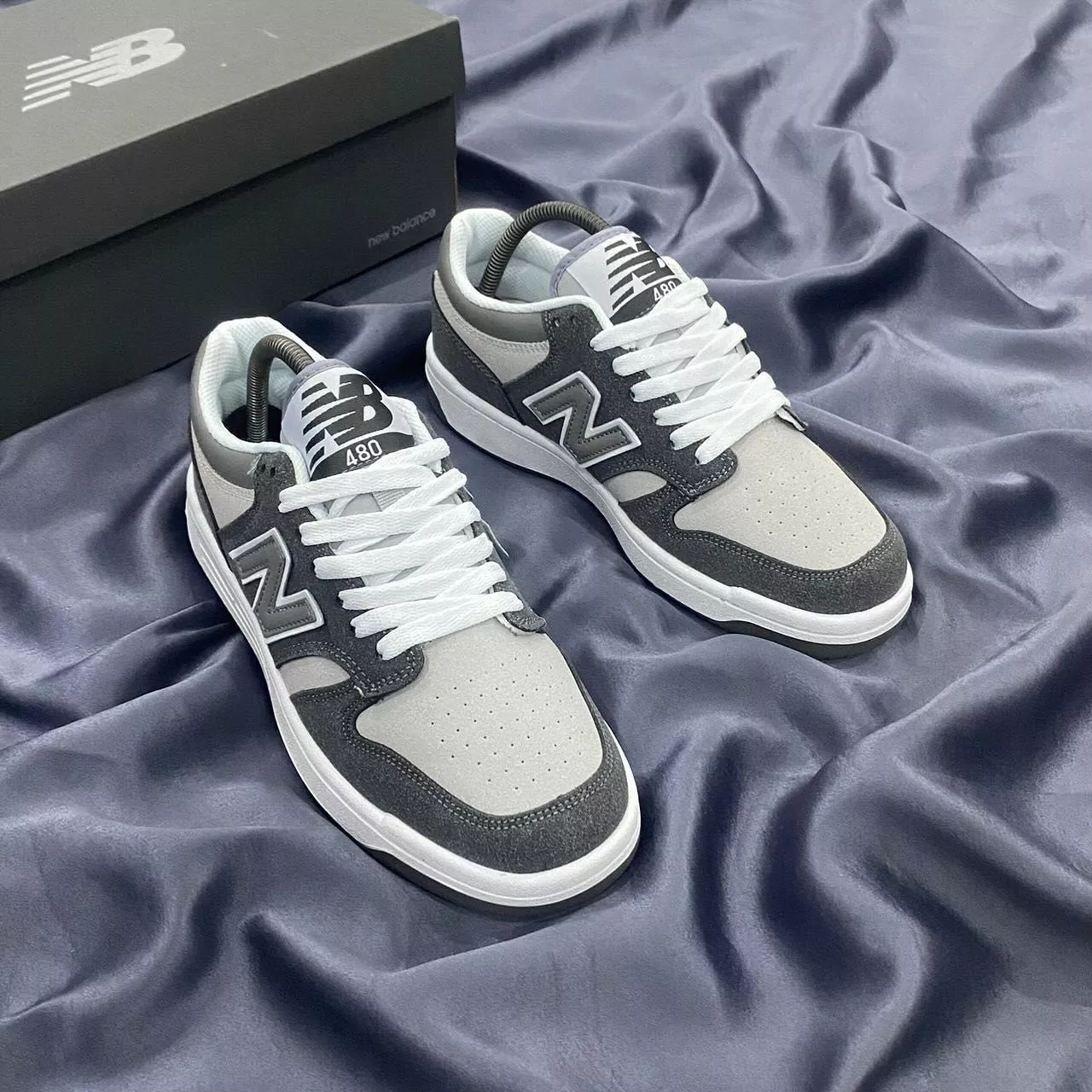 New Balance 480 Sneakers