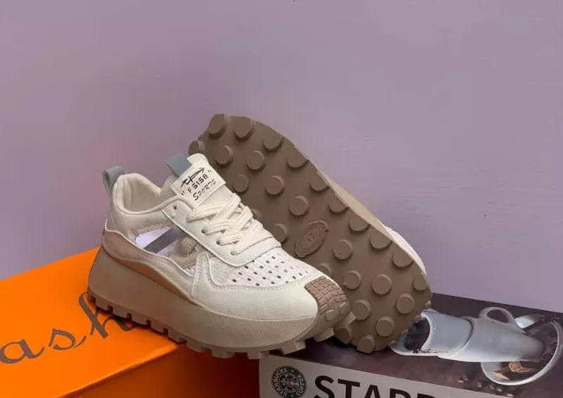 F5158 SPORTS Sneakers