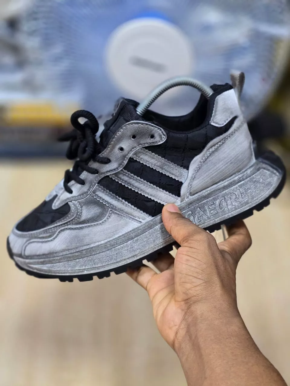 GAEGRL Sneakers Grey & Black