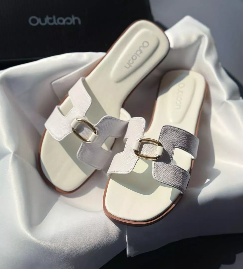 Outlaph White Ladies Comfort Slippers
