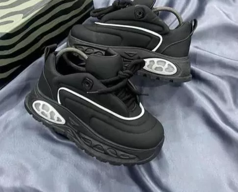 Supreme Luxe Chunky Sneakers – Black & White Stripe