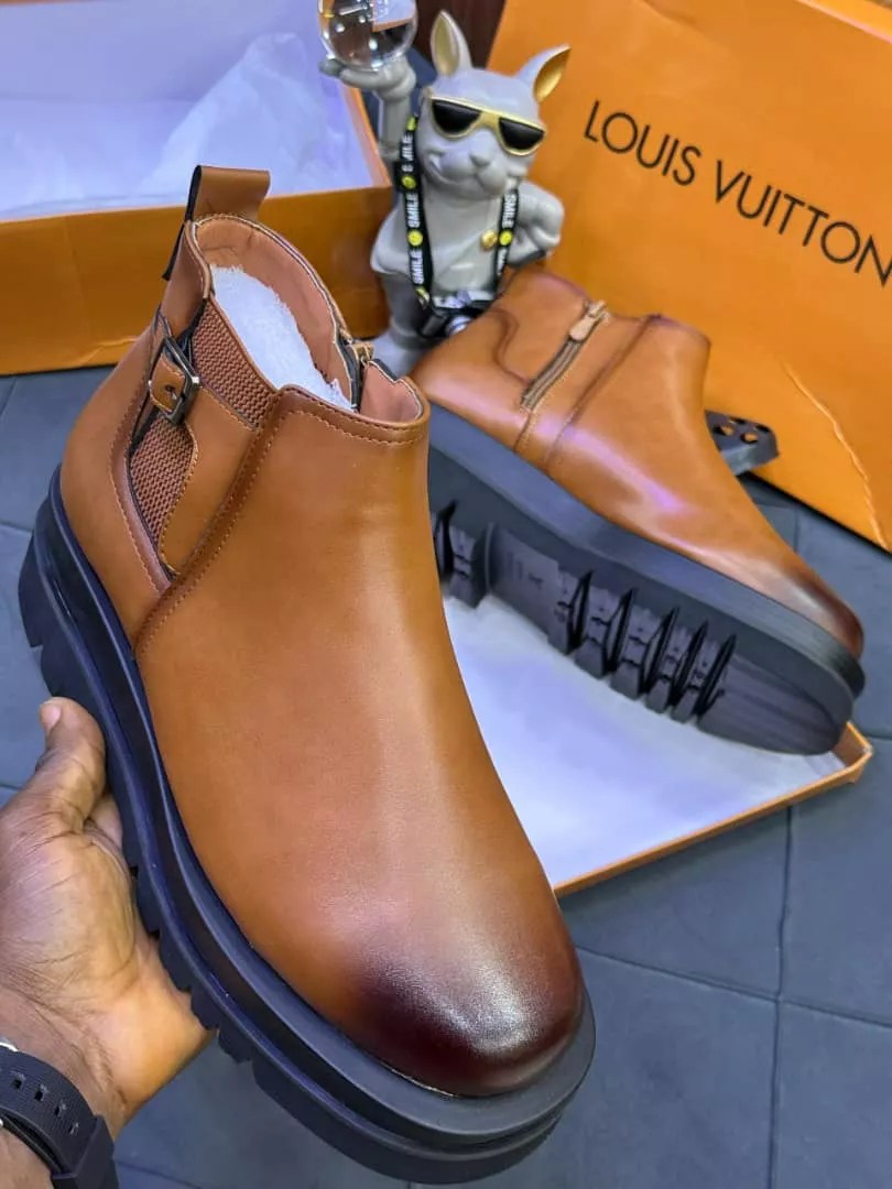 Chelsea Slip-On Leather Brown Boots