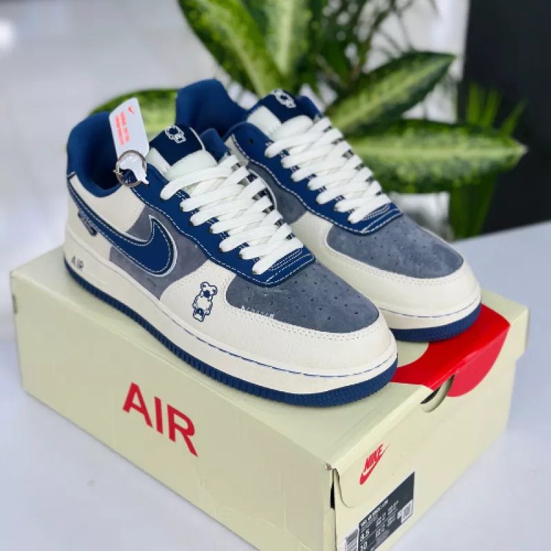 Nike AF 1 Violent Bear