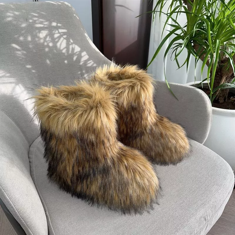 Brown Faux-Fur Winter Boots