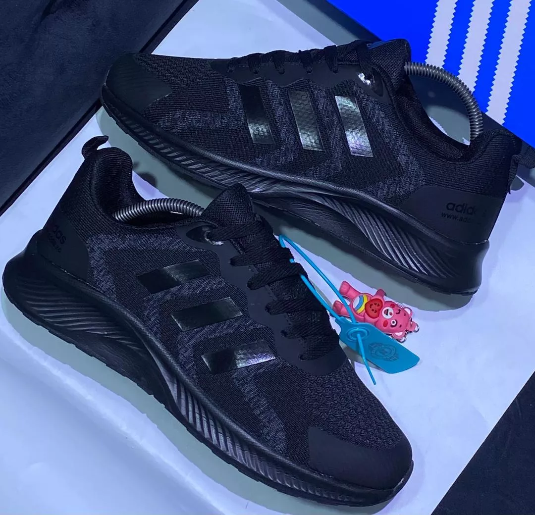 ADIDAS RUNFALCON BLACK SNEAKERS