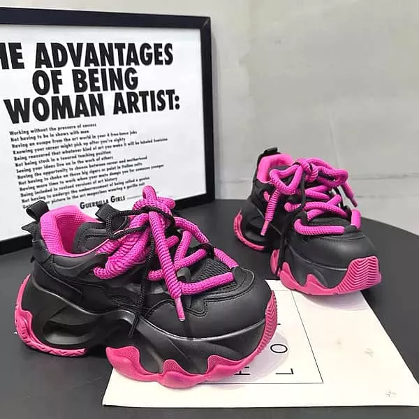 Trendy Bold Lace-up Sneakers Black and Pink Lace