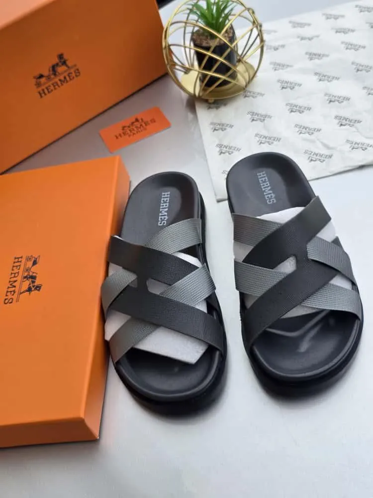 Hermès Kazimir Sandal – Black & Grey