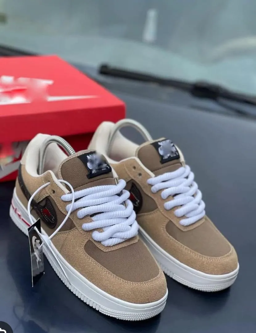 Nike Air Force 1 Sneakers Brown Suede