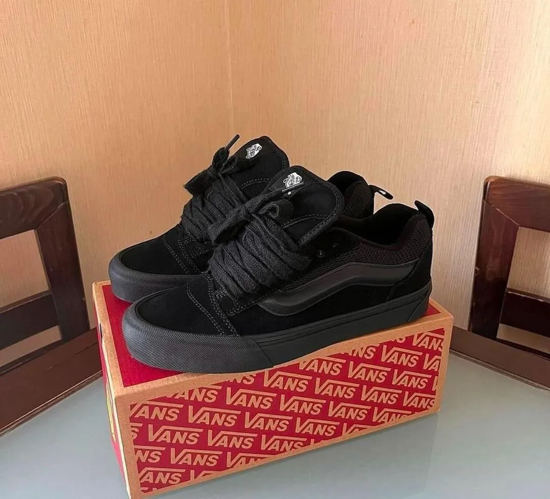 Vans Knu Skool Sneakers