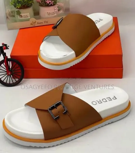 Pedro Men's Elegant Slides