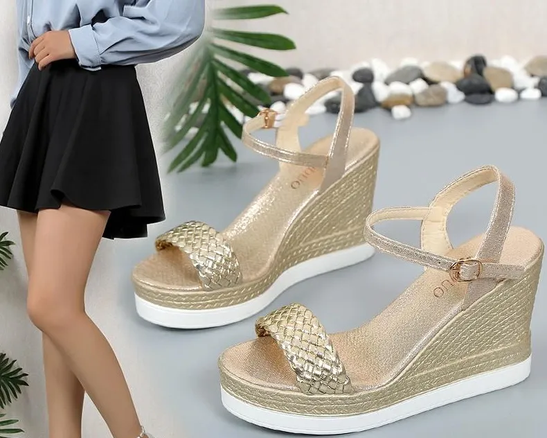 women's platform wedge sandal – Gold