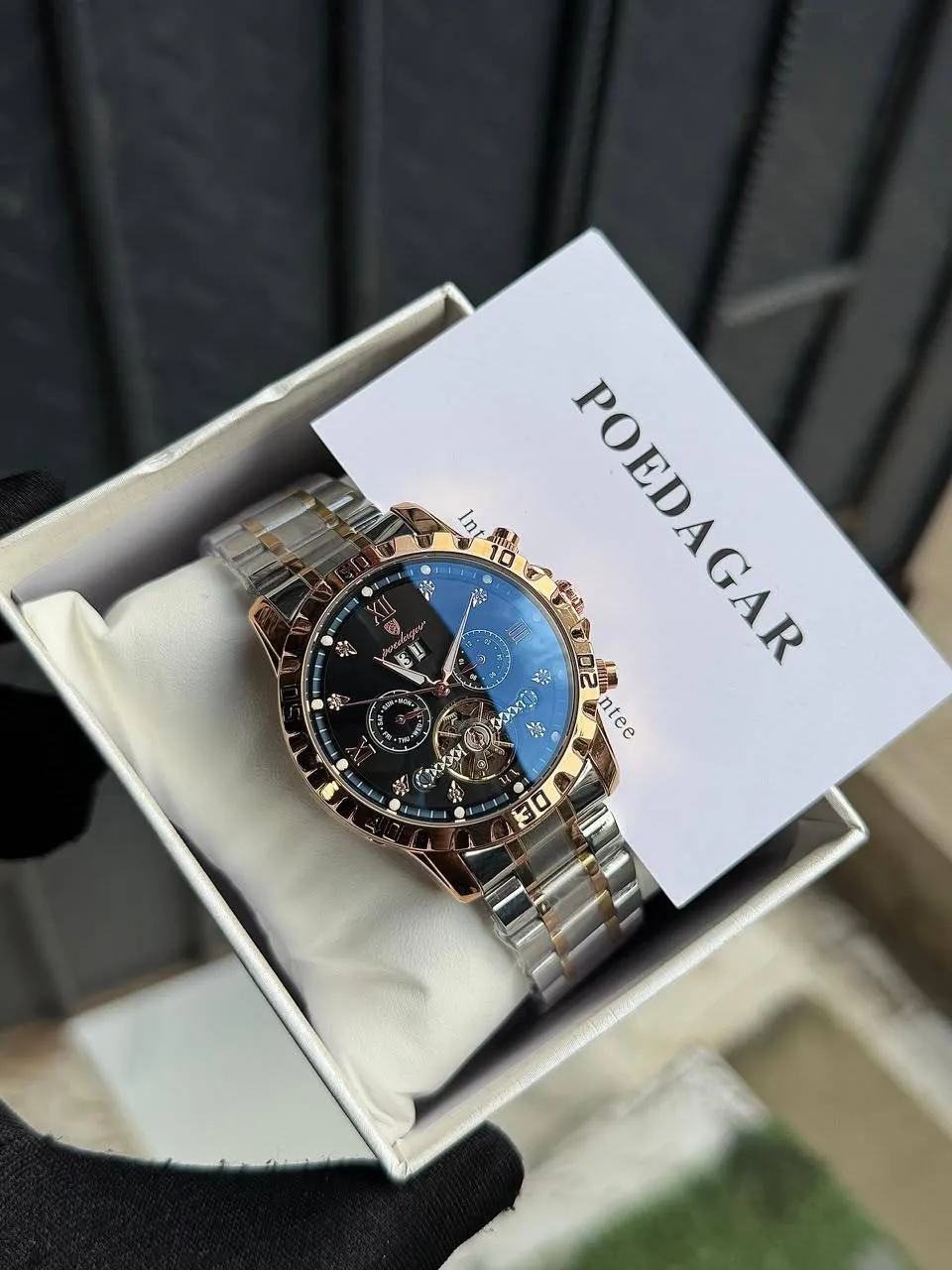 Poedagar Model 1418 watch