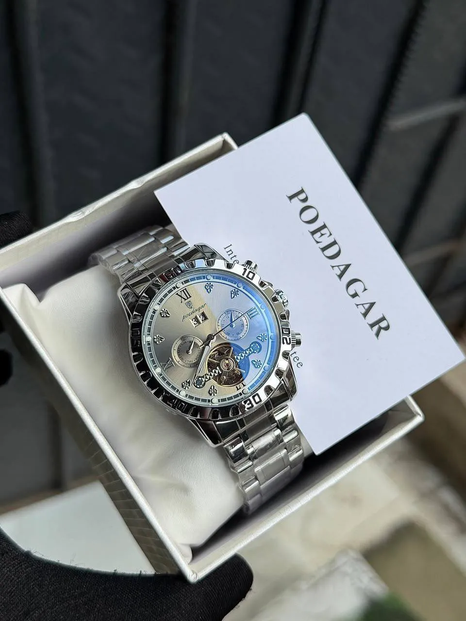 Poedagar Model 1418 watch