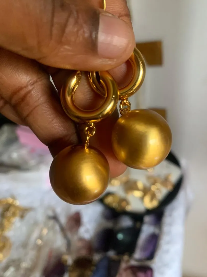 Orb drop earings