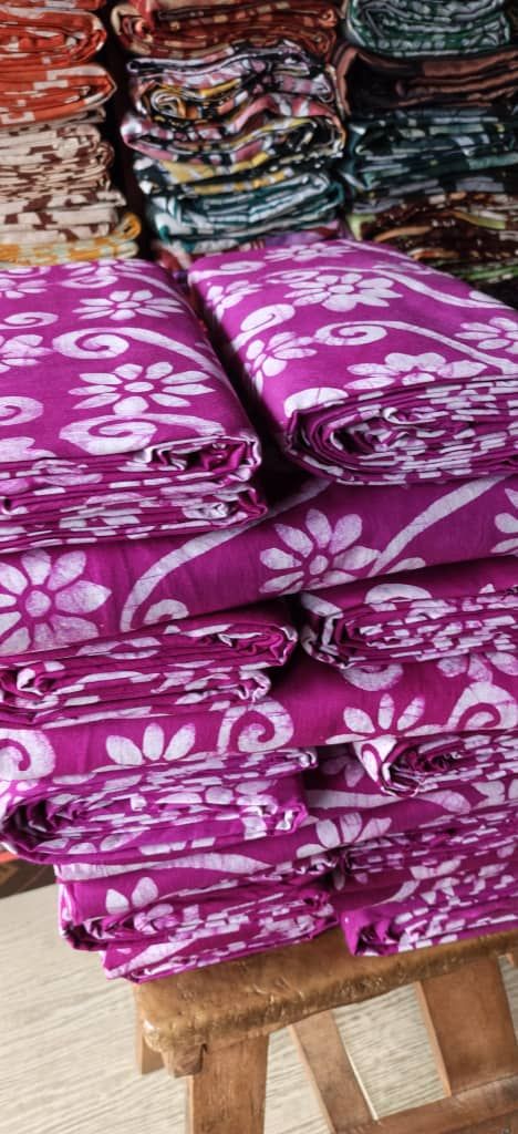 Graceful_adirefabric